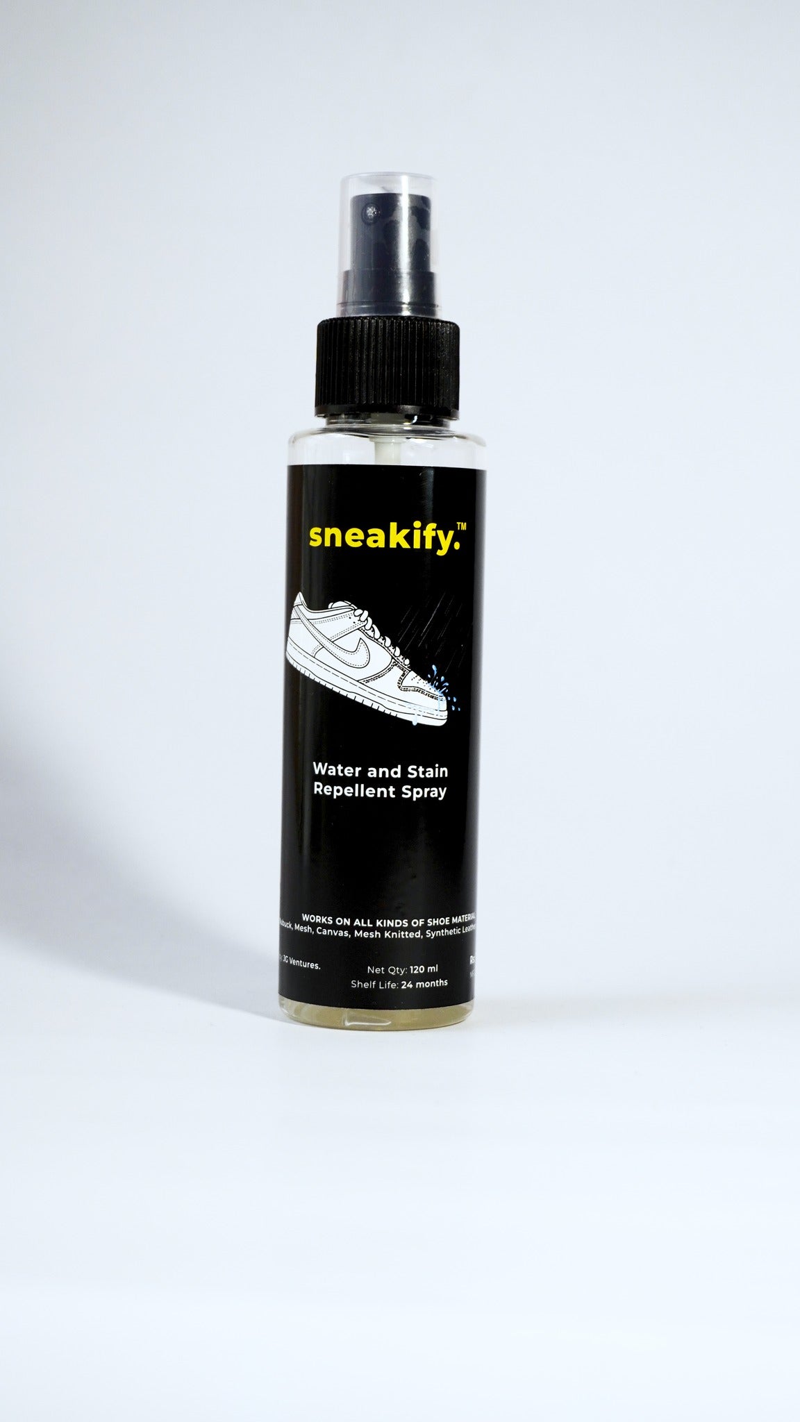 Pack of 5 | Sneaker Cleaning Kit , Sneaker Wipes, Sneaker Midsole De Oxidizer, Water and Stain Repellant Spray, Sneaker Bags